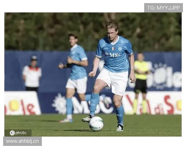 德布劳内与贝克汉姆传中精度及战术作用对比分析